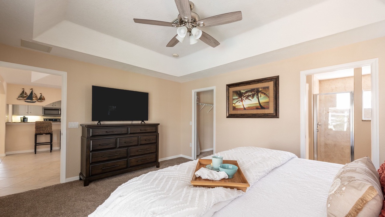 Photo of Bedroom in Englewood East