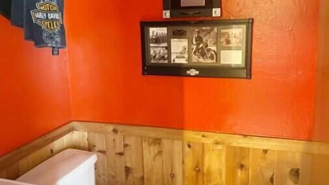 Photo of Bathroom in Walker's Island