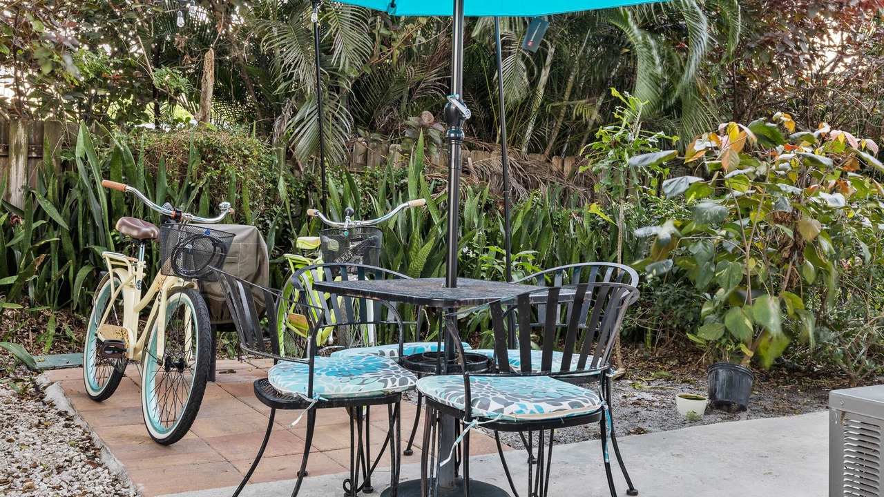 Photo of Outdoor in Pineapple Grove Arts District