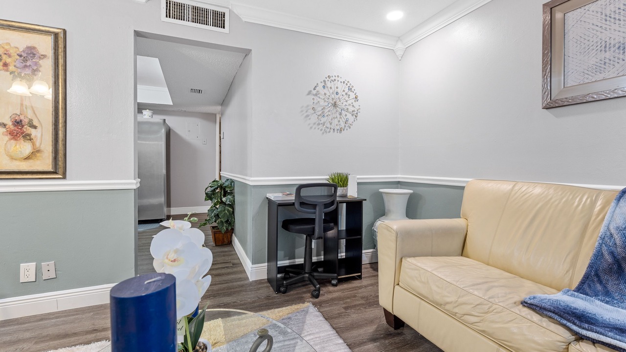 Photo of Livingroom in Pineapple Grove Arts District
