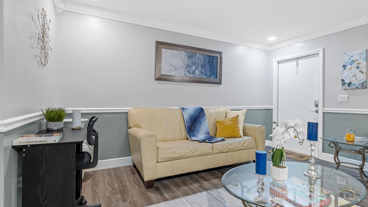Photo of Livingroom in Pineapple Grove Arts District