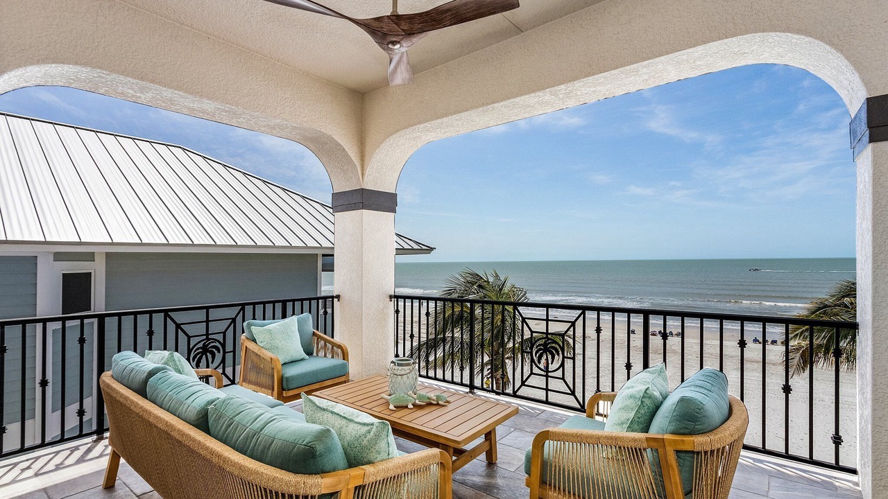 Photo of Outdoor in Mid Island