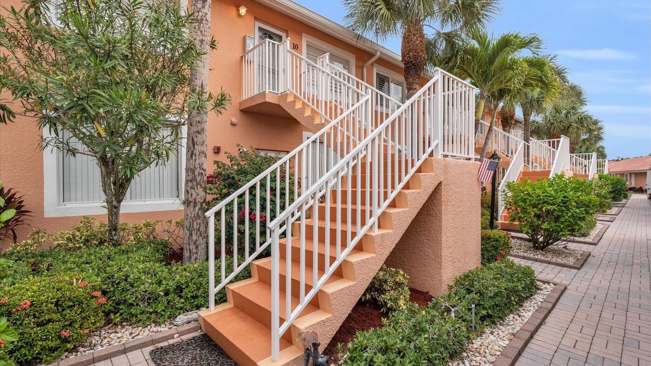 Photo of Outdoor in Naples