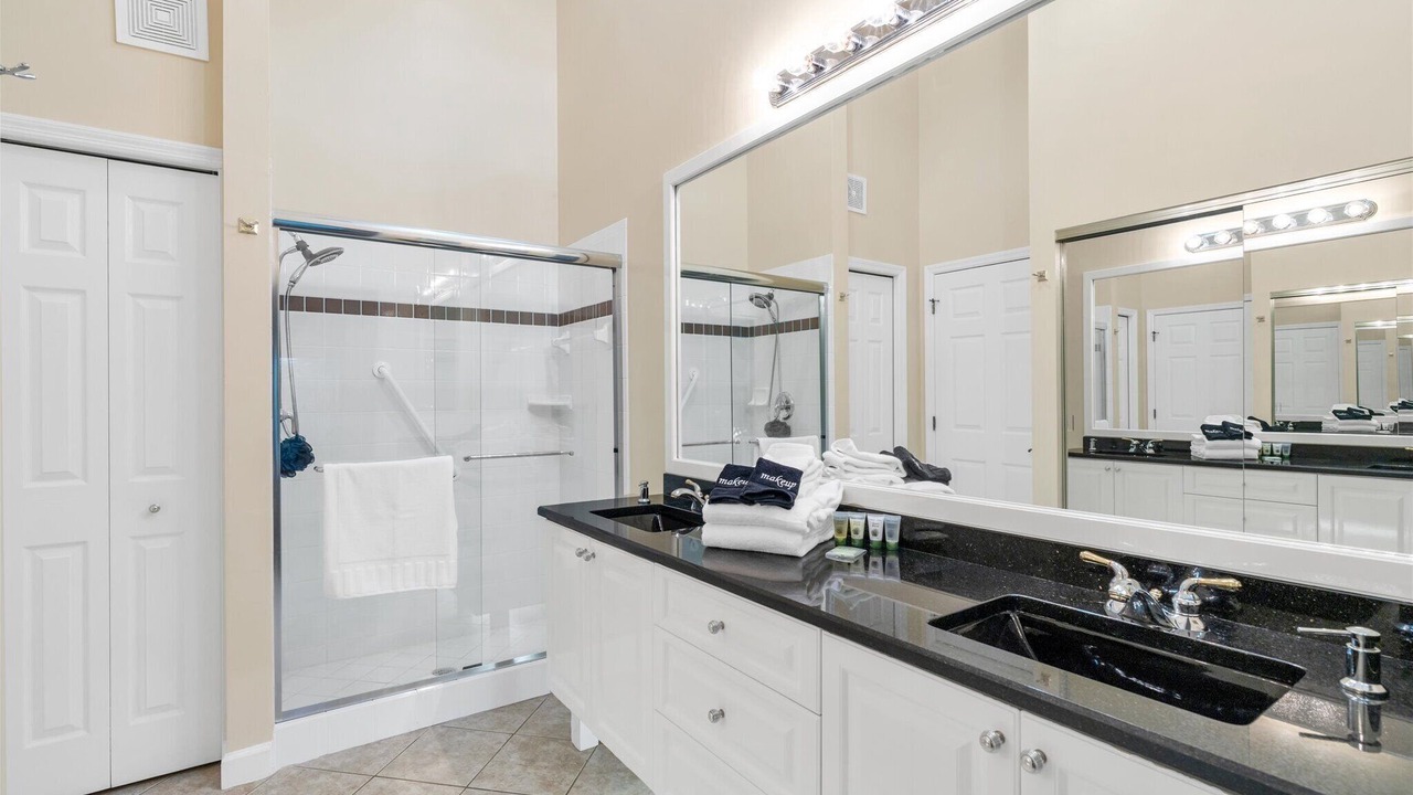 Photo of Bathroom in Naples