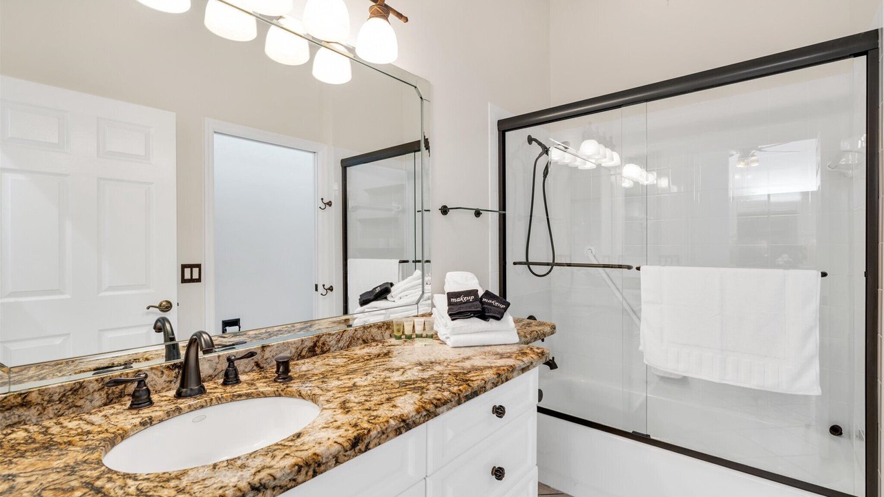 Photo of Bathroom in Naples