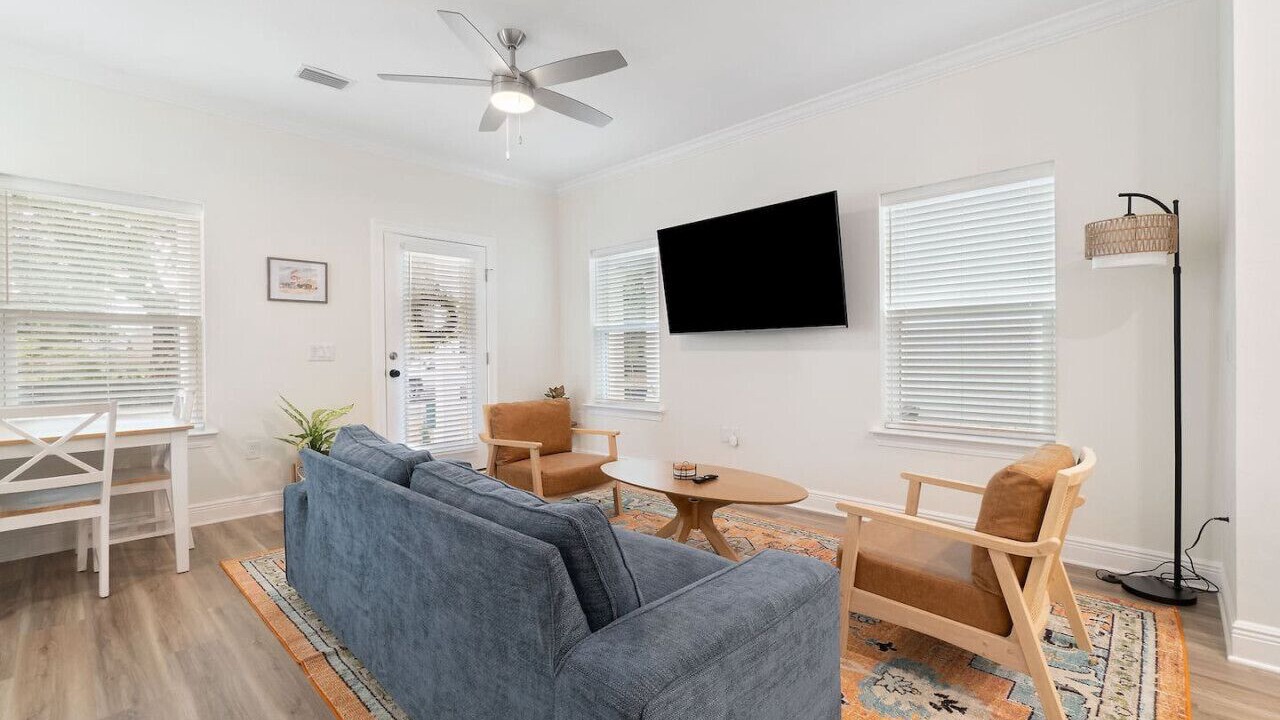 Photo of Livingroom in South Pensacola