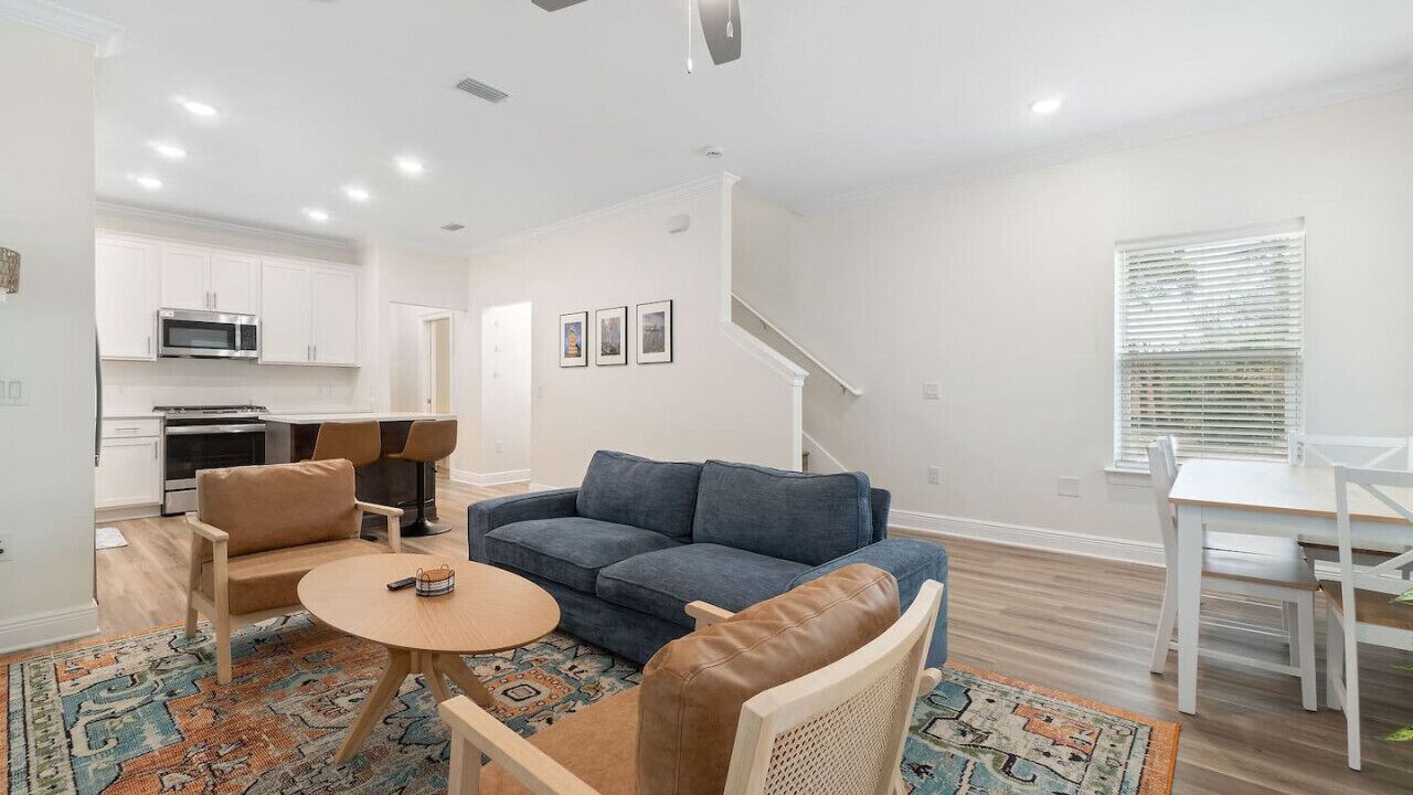 Photo of Livingroom in South Pensacola