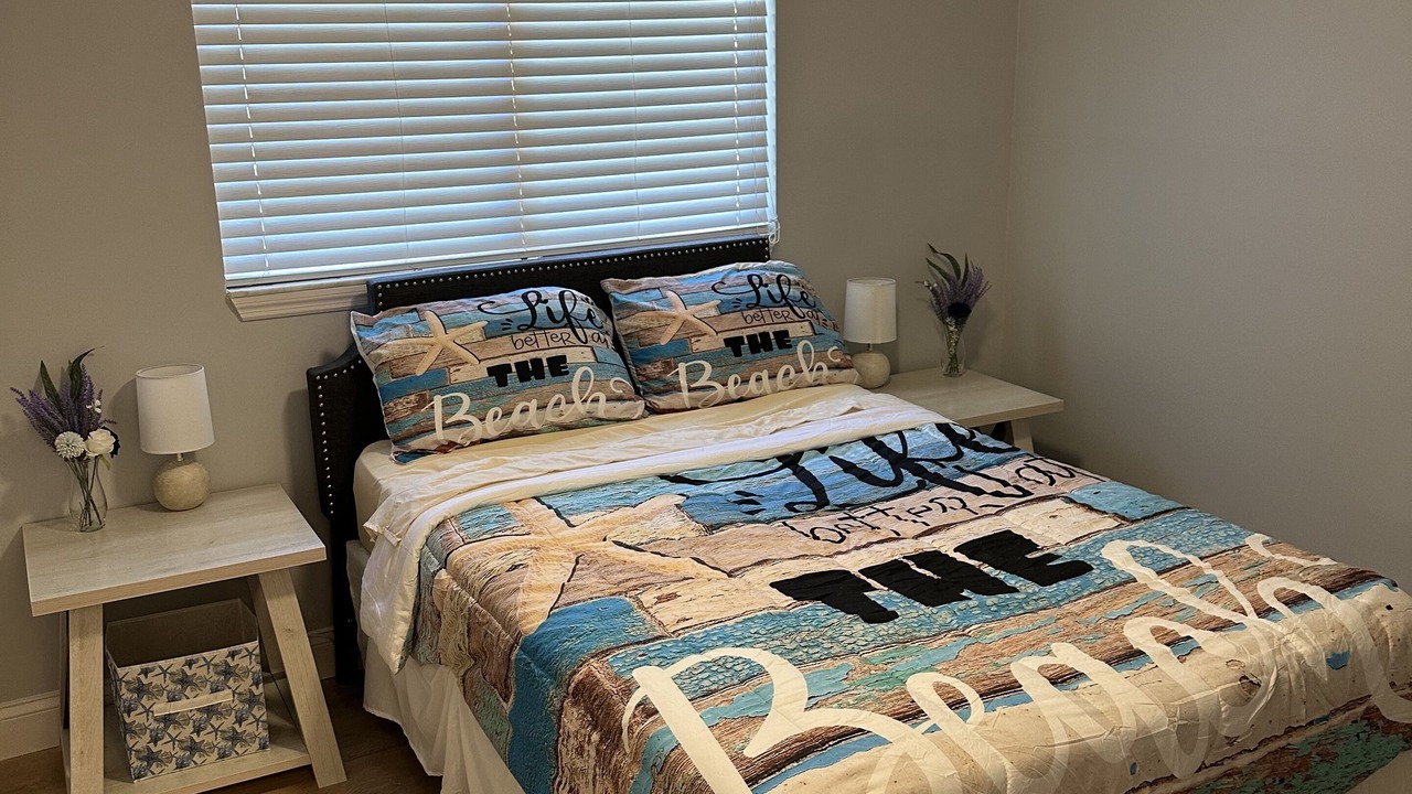 Photo of Bedroom in Florida Shores