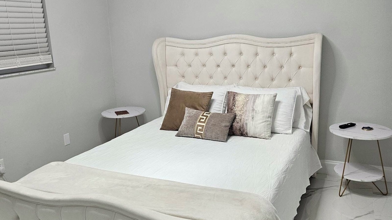 Photo of Bedroom in Rustic Oaks