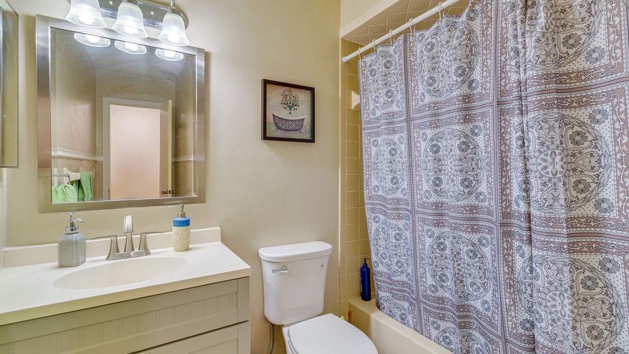 Photo of Bathroom in Citrus Springs
