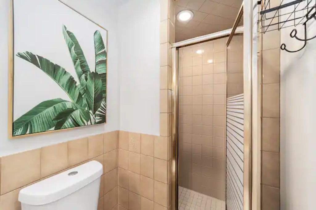 Photo of Bathroom in Fort King District