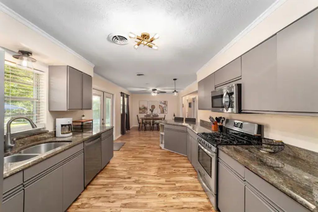 Photo of Kitchen in Fort King District