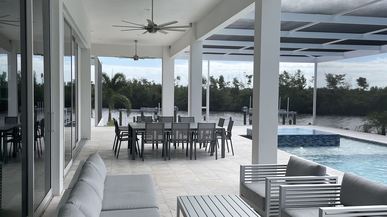 Photo of Outdoor in Pelican