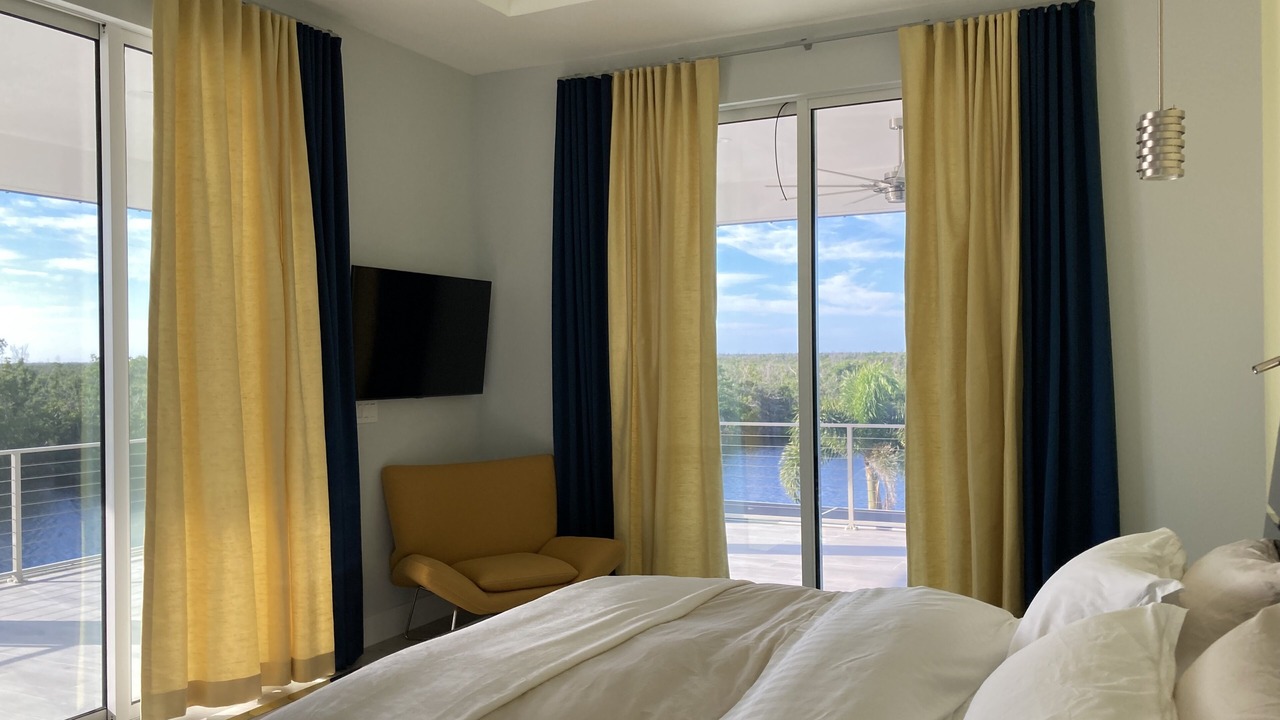 Photo of Bedroom in Pelican