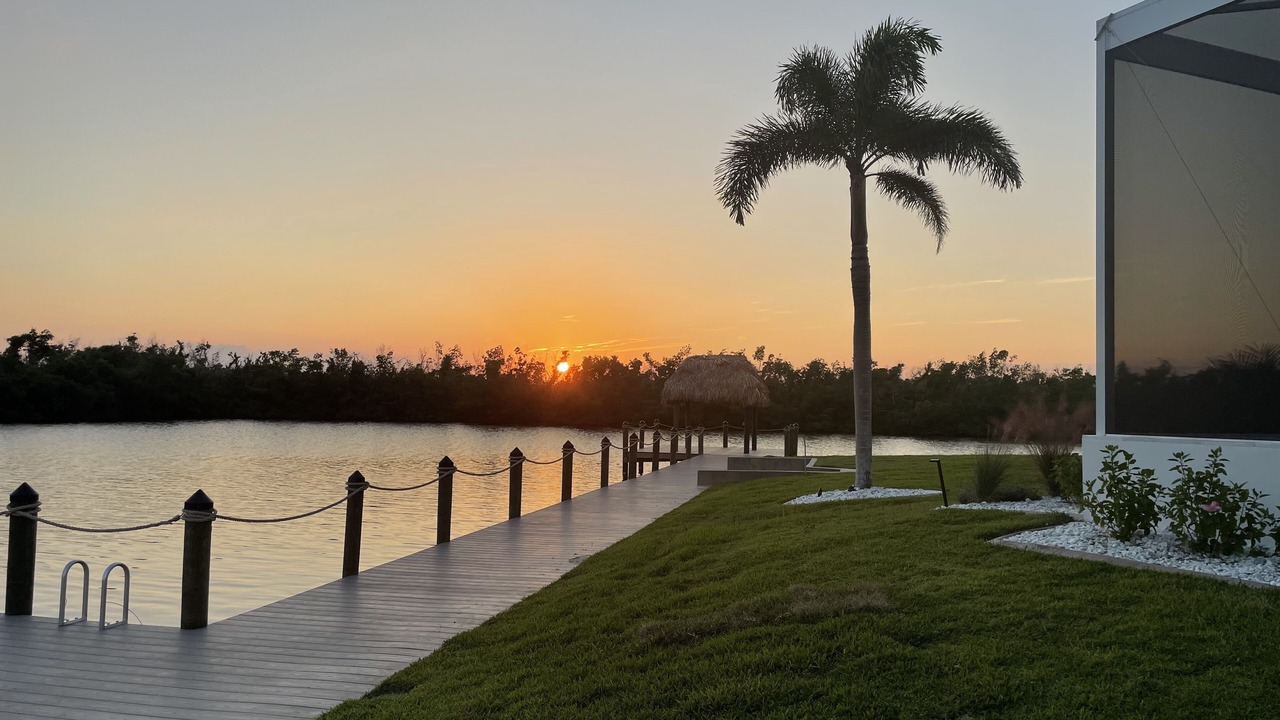 Photo of Outdoor in Pelican