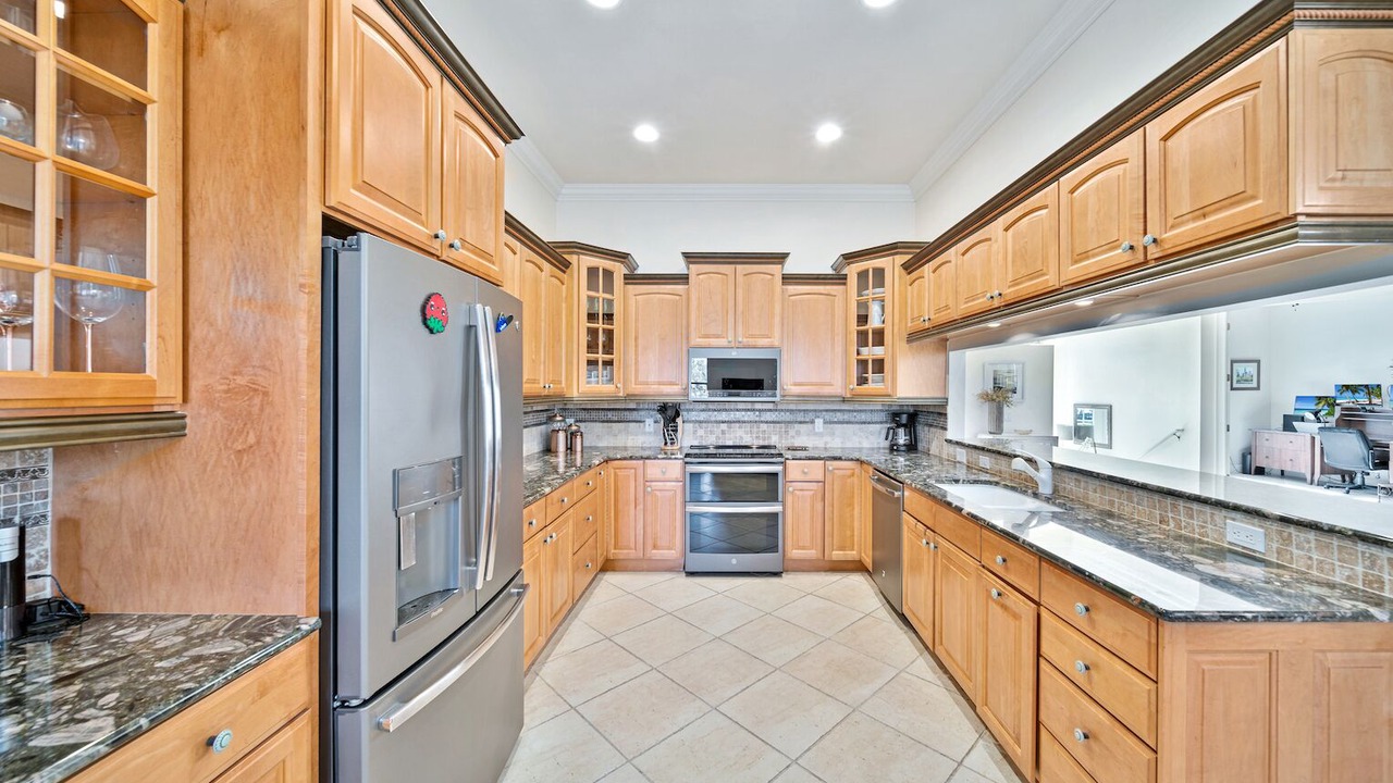 Photo of Kitchen in Beachview Country Club Estates