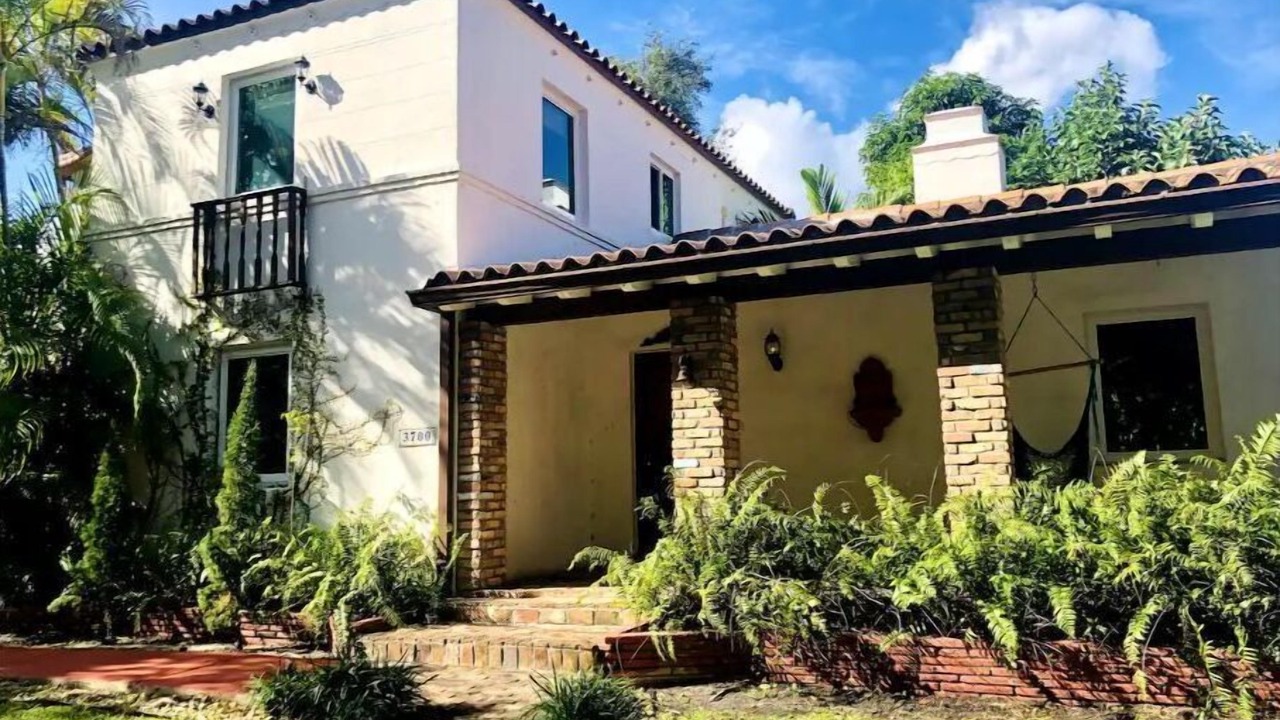 Photo of Outdoor in Northeast Coconut Grove