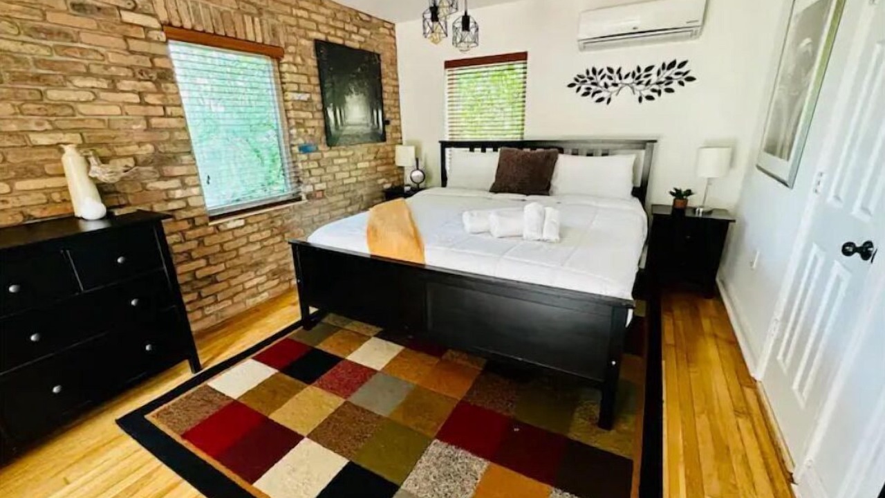 Photo of Bedroom in Northeast Coconut Grove