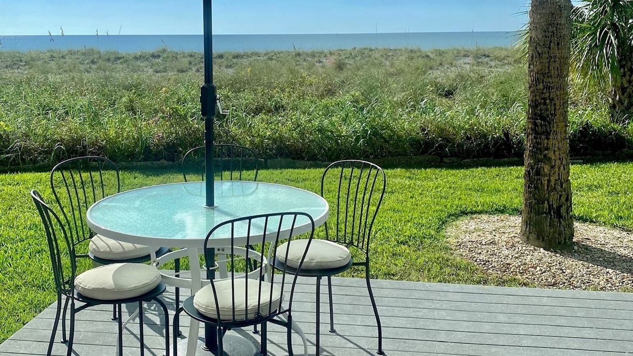 Photo of Outdoor in Golden Beach