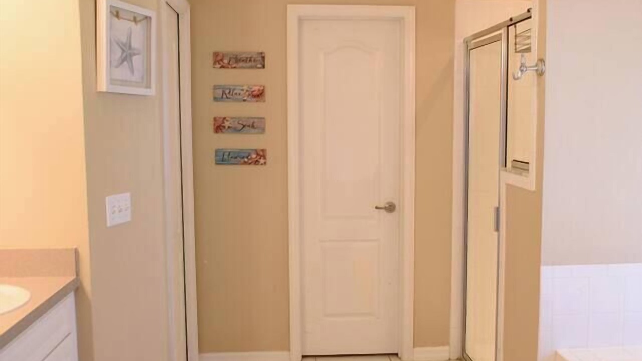 Photo of Bathroom in Lakeland