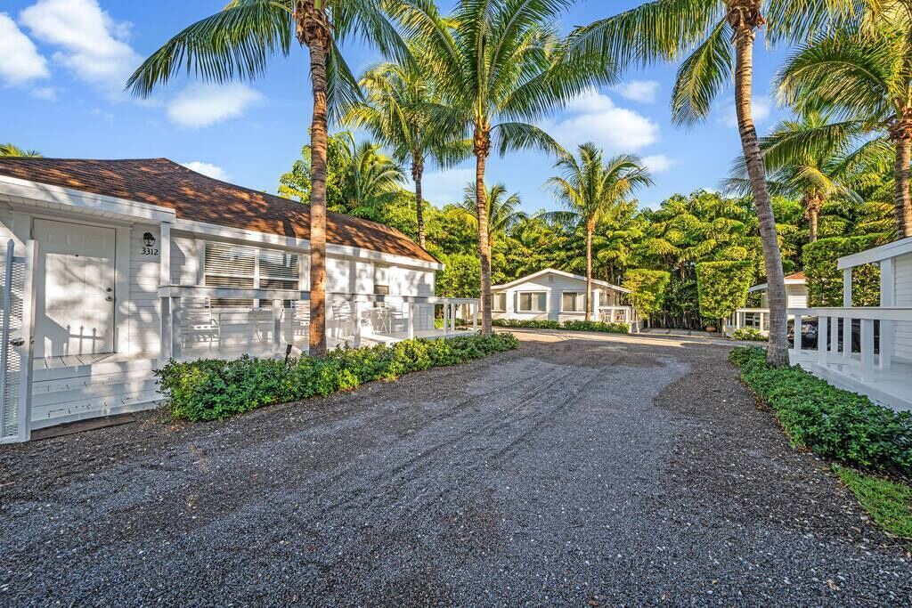 Photo of Outdoor in Southwest Coconut Grove