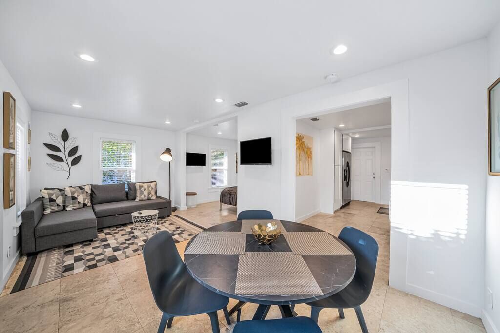 Photo of Bedroom in Southwest Coconut Grove