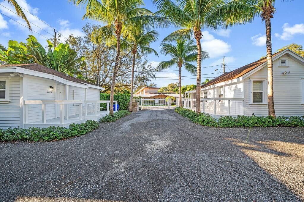 Photo of Others in Southwest Coconut Grove