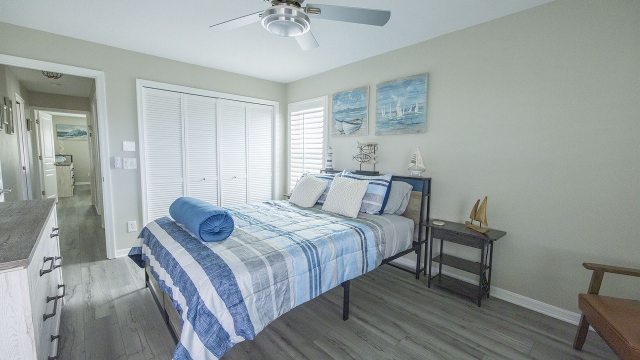 Photo of Bedroom in Isles of Capri