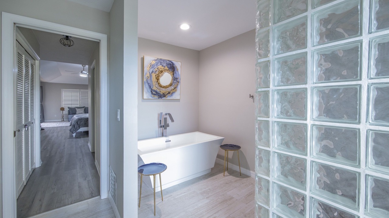 Photo of Bathroom in Isles of Capri
