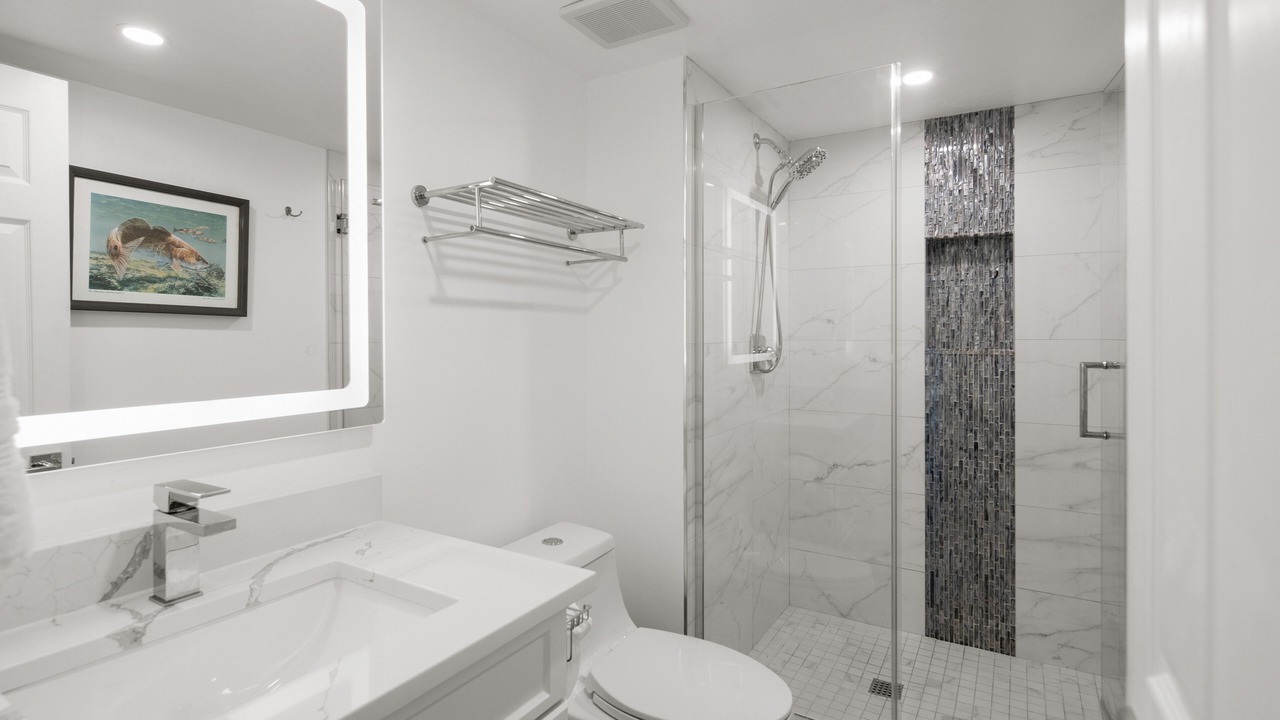 Photo of Bathroom in Vanderbilt Beach