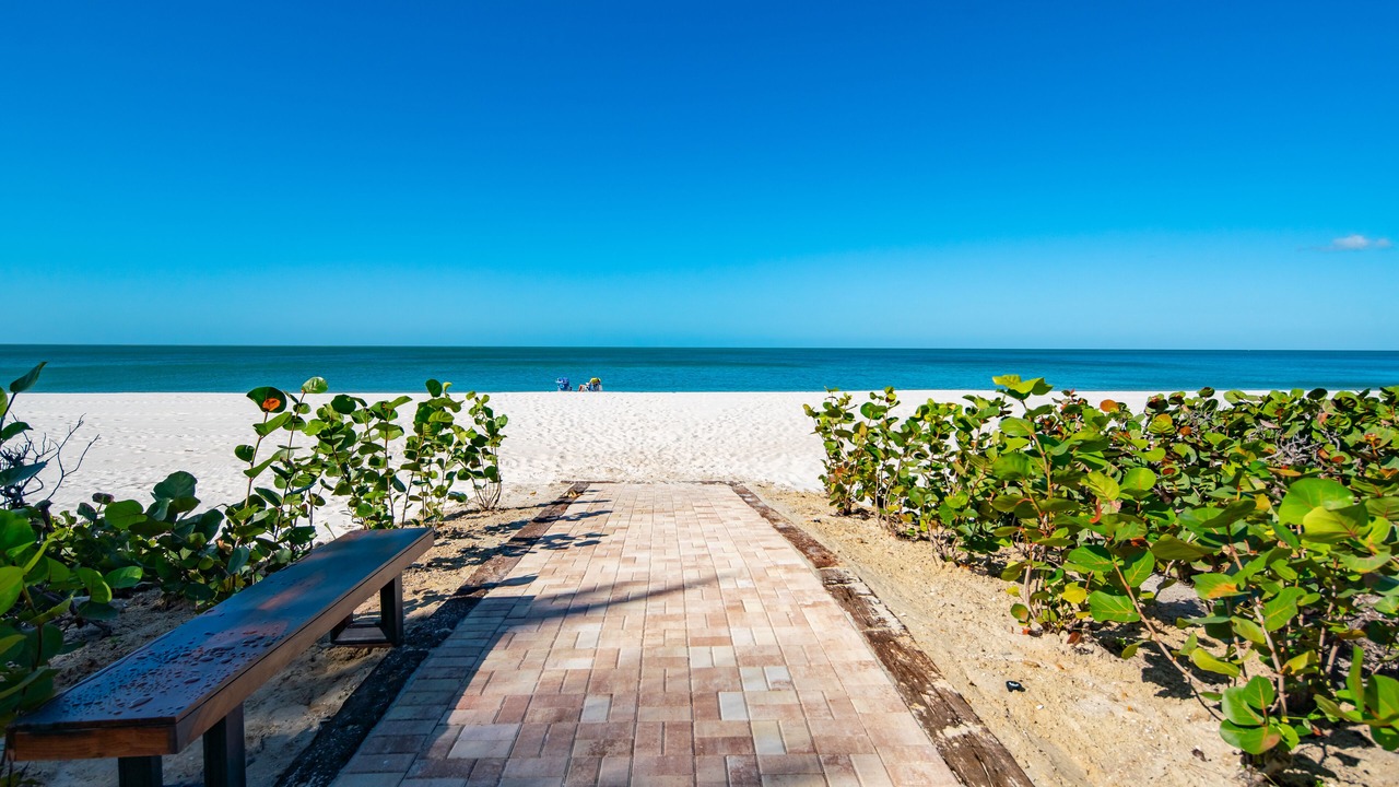Photo of Others in Vanderbilt Beach