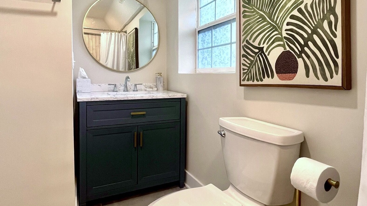Photo of Bathroom in Yacht Club