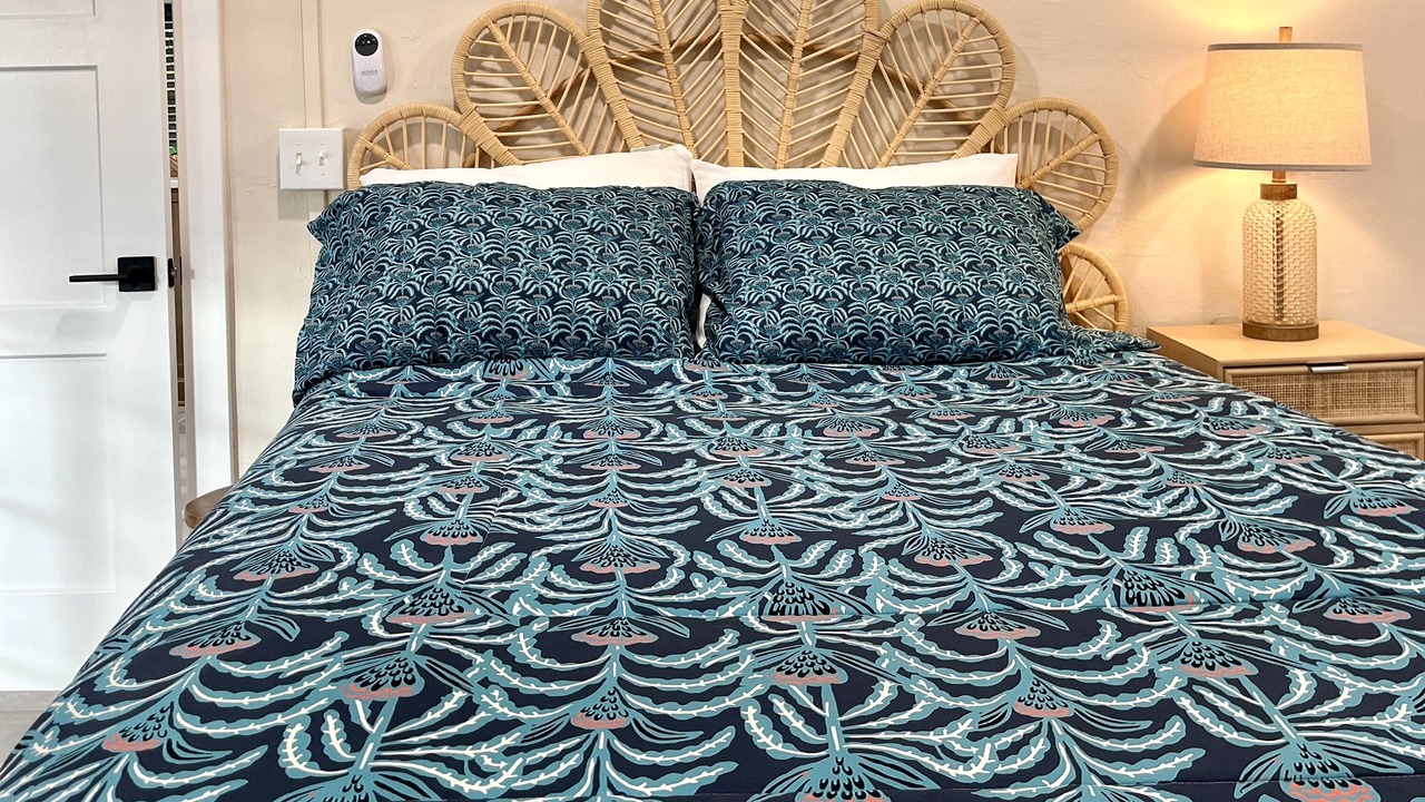 Photo of Bedroom in Yacht Club