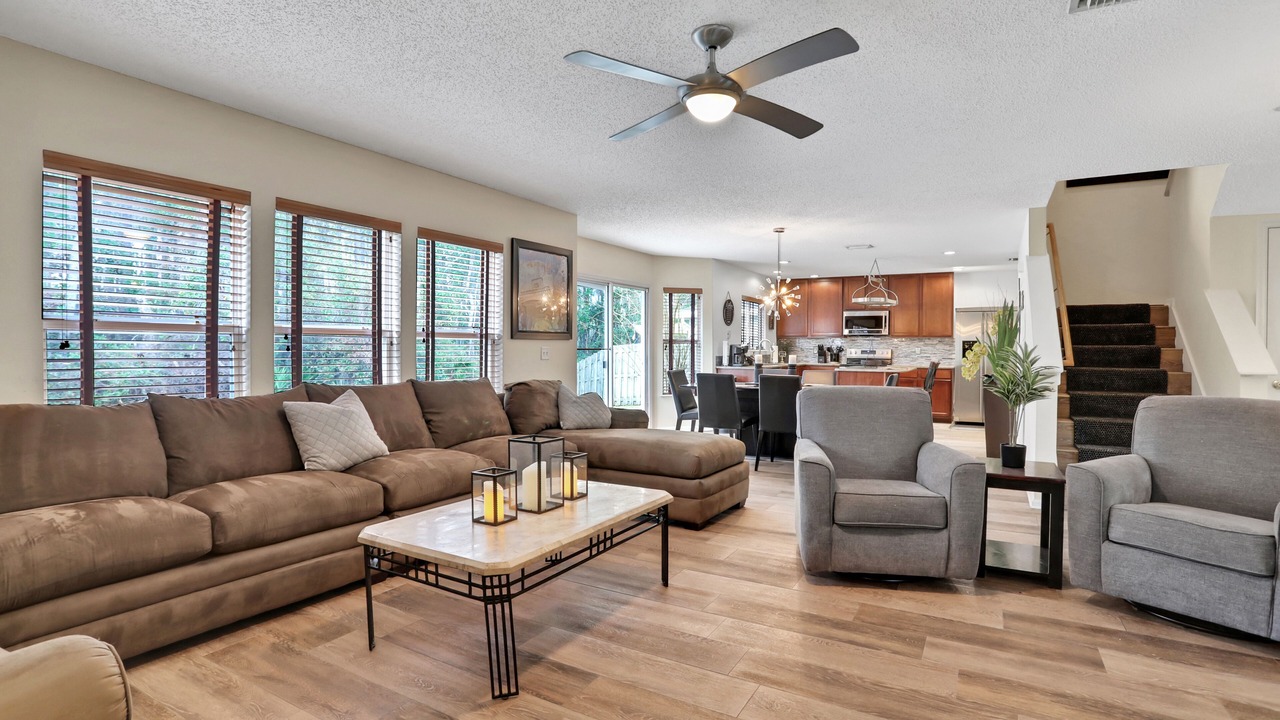 Photo of Livingroom in Northside