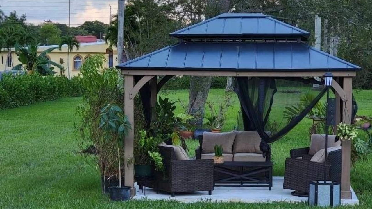 Photo of Outdoor in Golden Glades