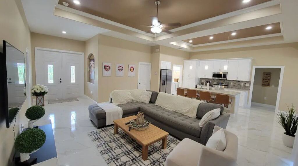 Photo of Livingroom in Harris