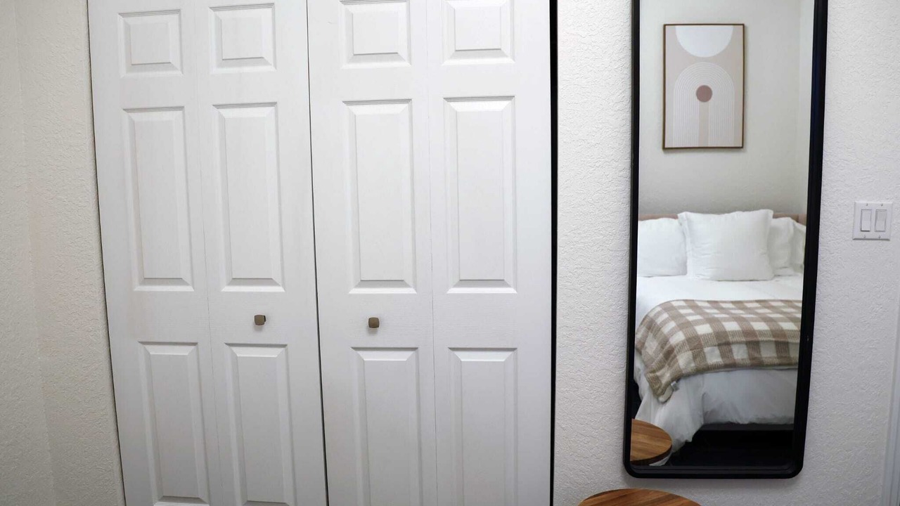 Photo of Bedroom in Dania Beach