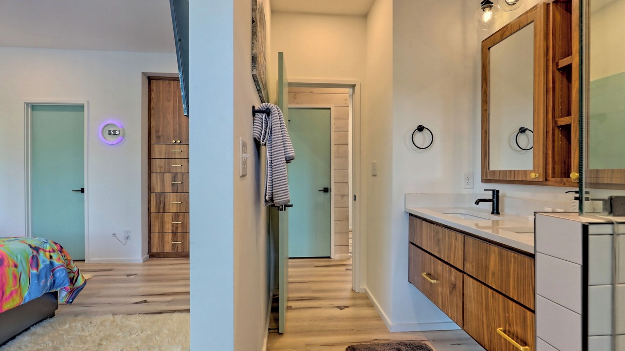 Photo of Bedroom in Clayton