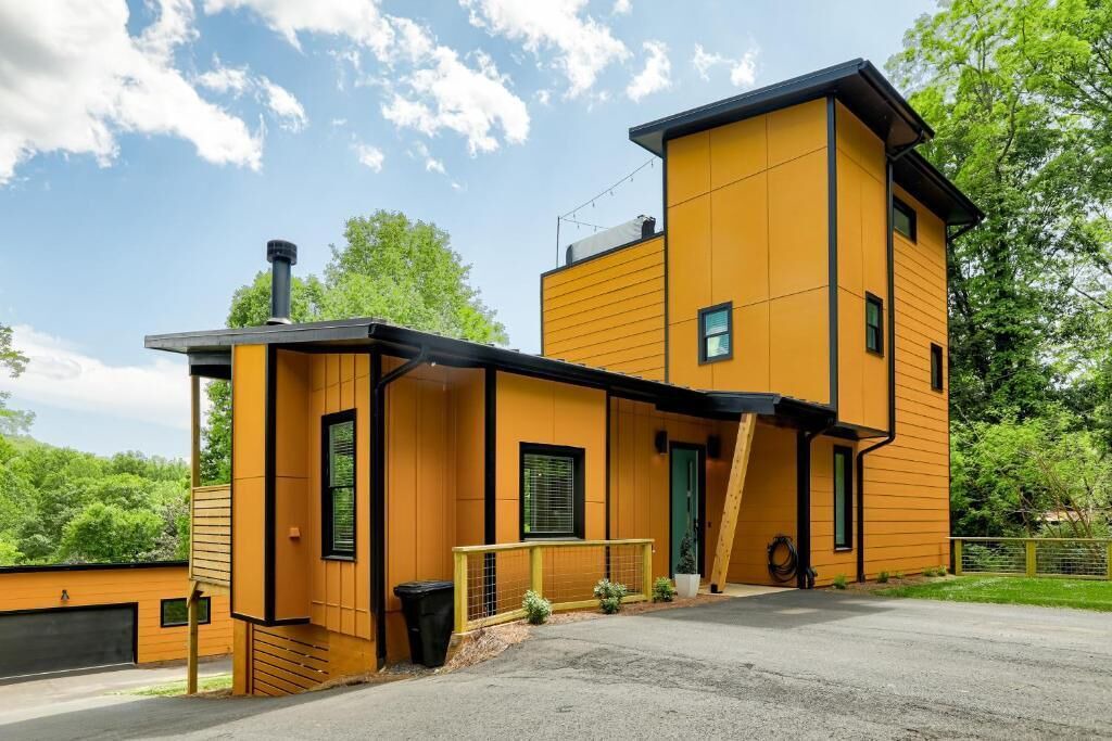 Photo of Outdoor in Clayton