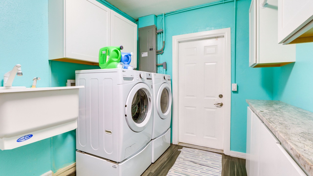Photo of Bedroom in Edgewater