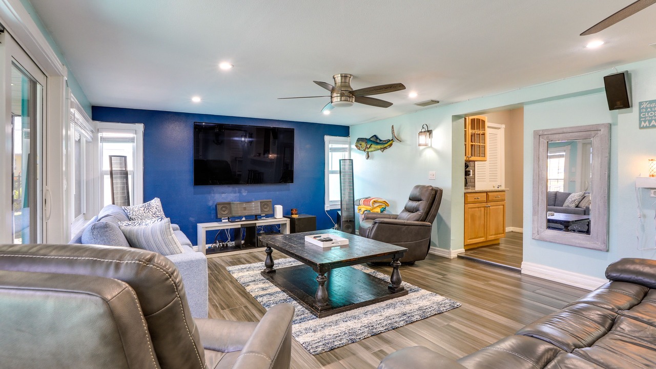 Photo of Bedroom in Edgewater