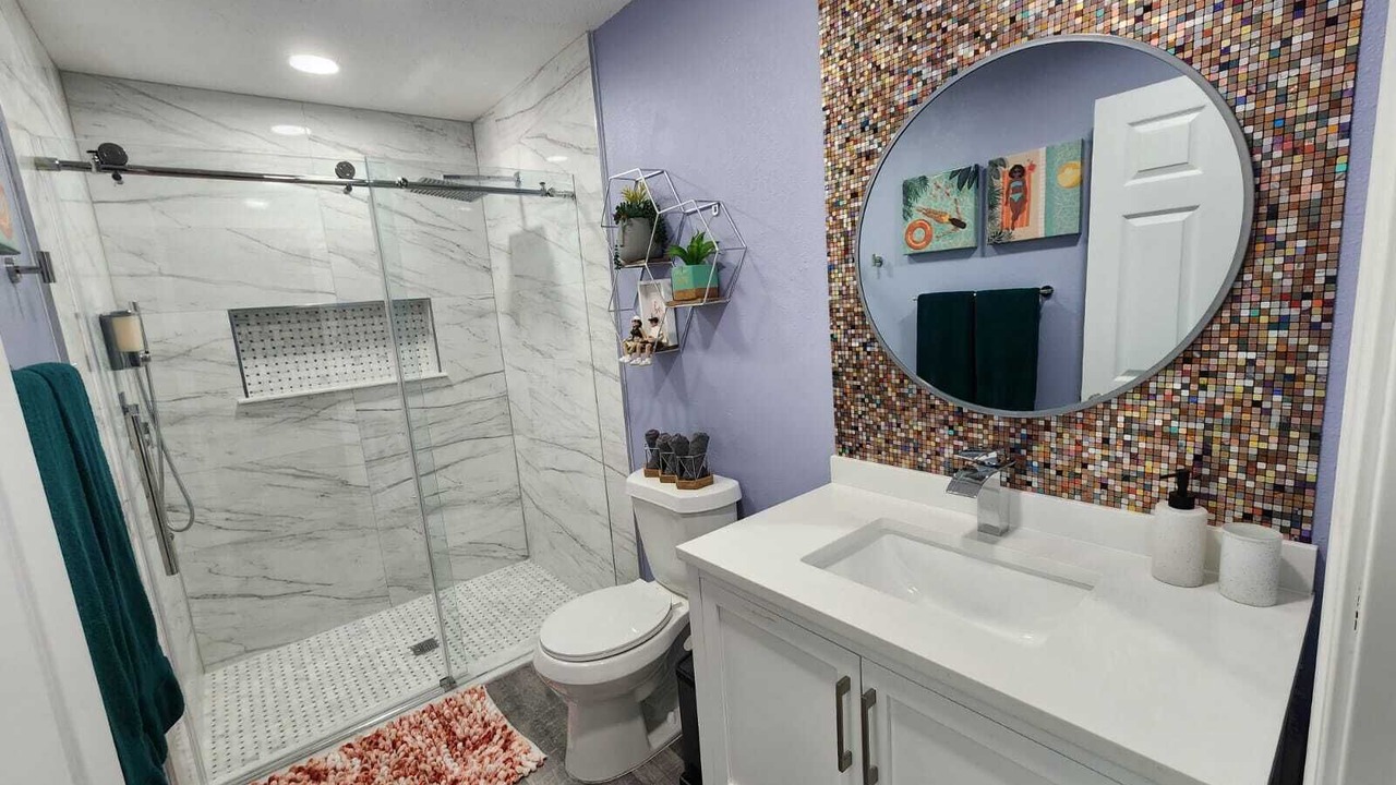 Photo of Bathroom in Orient Park