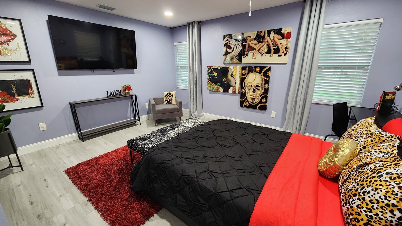 Photo of Bedroom in Orient Park