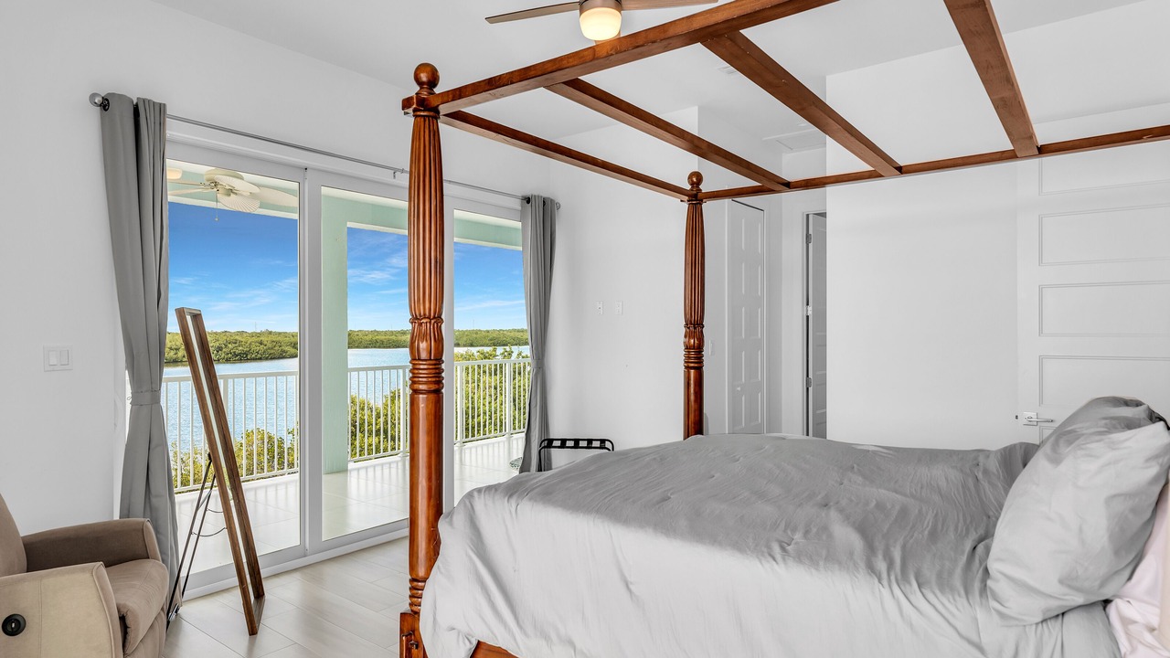 Photo of Bedroom in Marathon