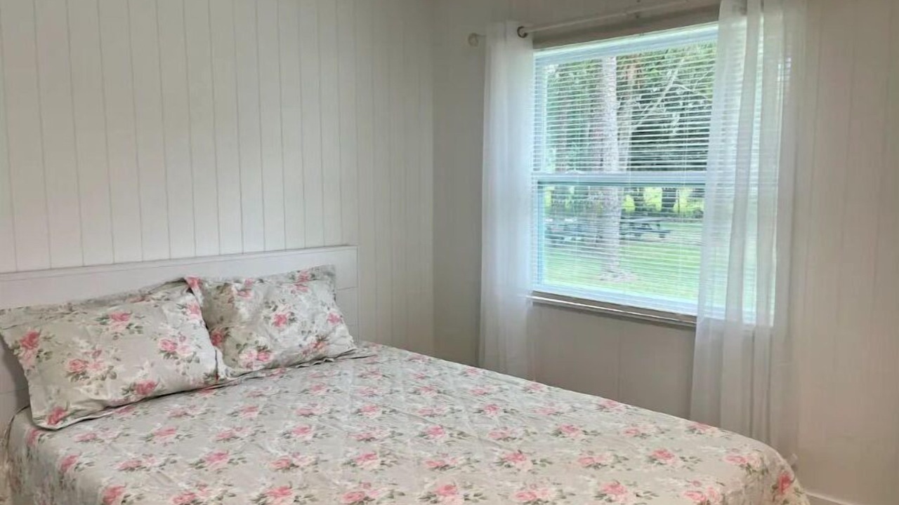 Photo of Bedroom in Jupiter Farms