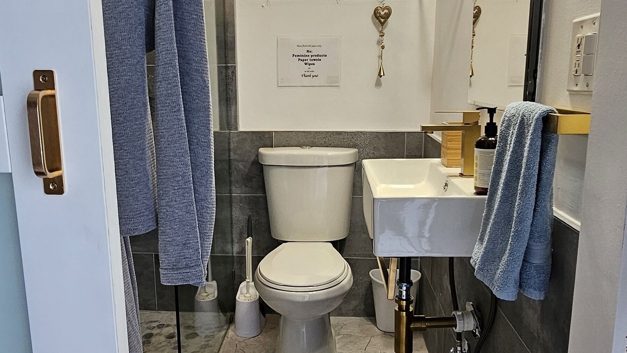 Photo of Bathroom in Southwest