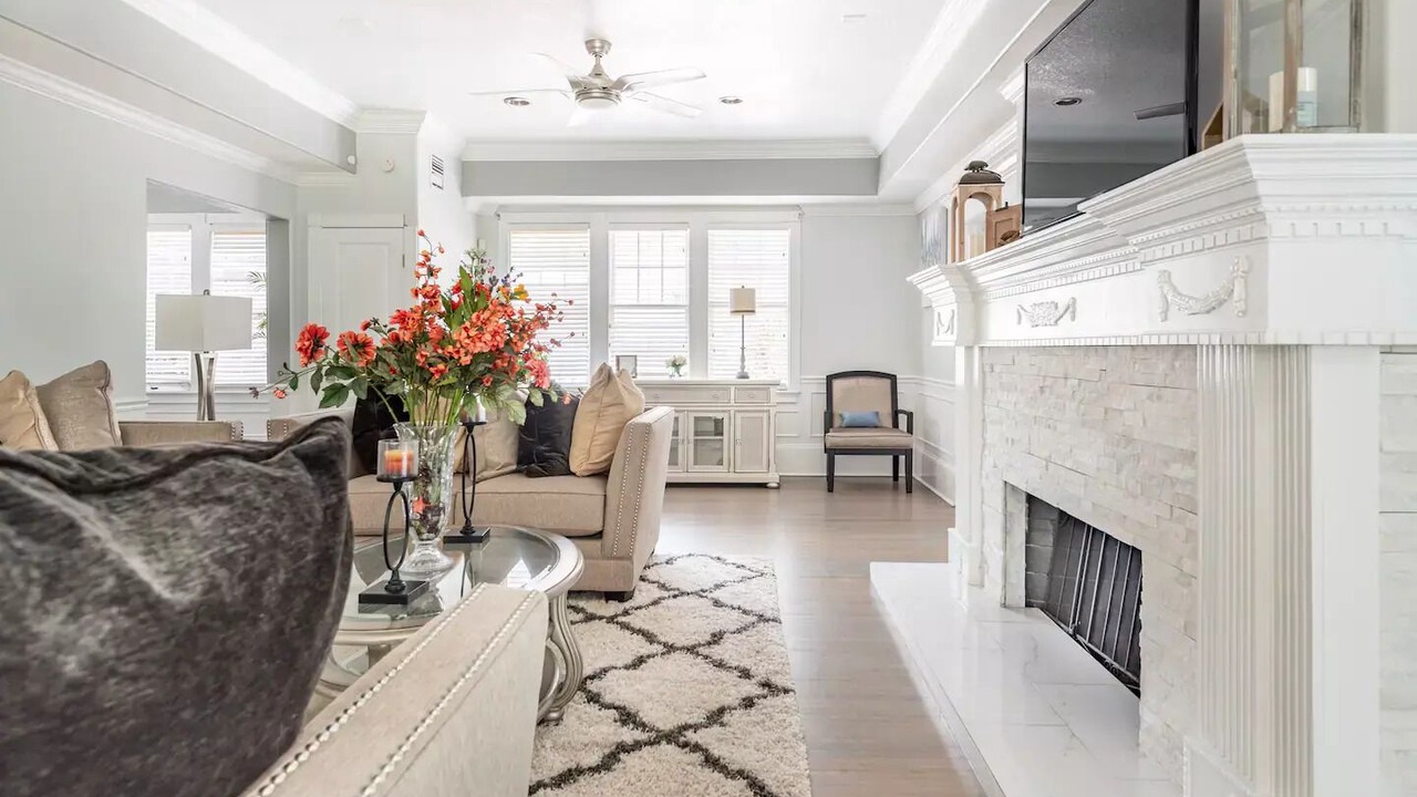 Photo of Livingroom in Lake Davis - Greenwood