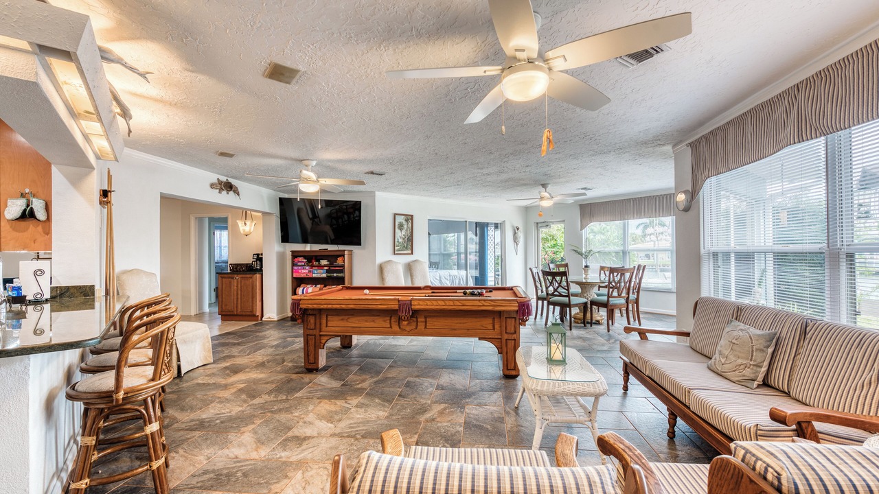 Photo of Livingroom in Cocoa Isles