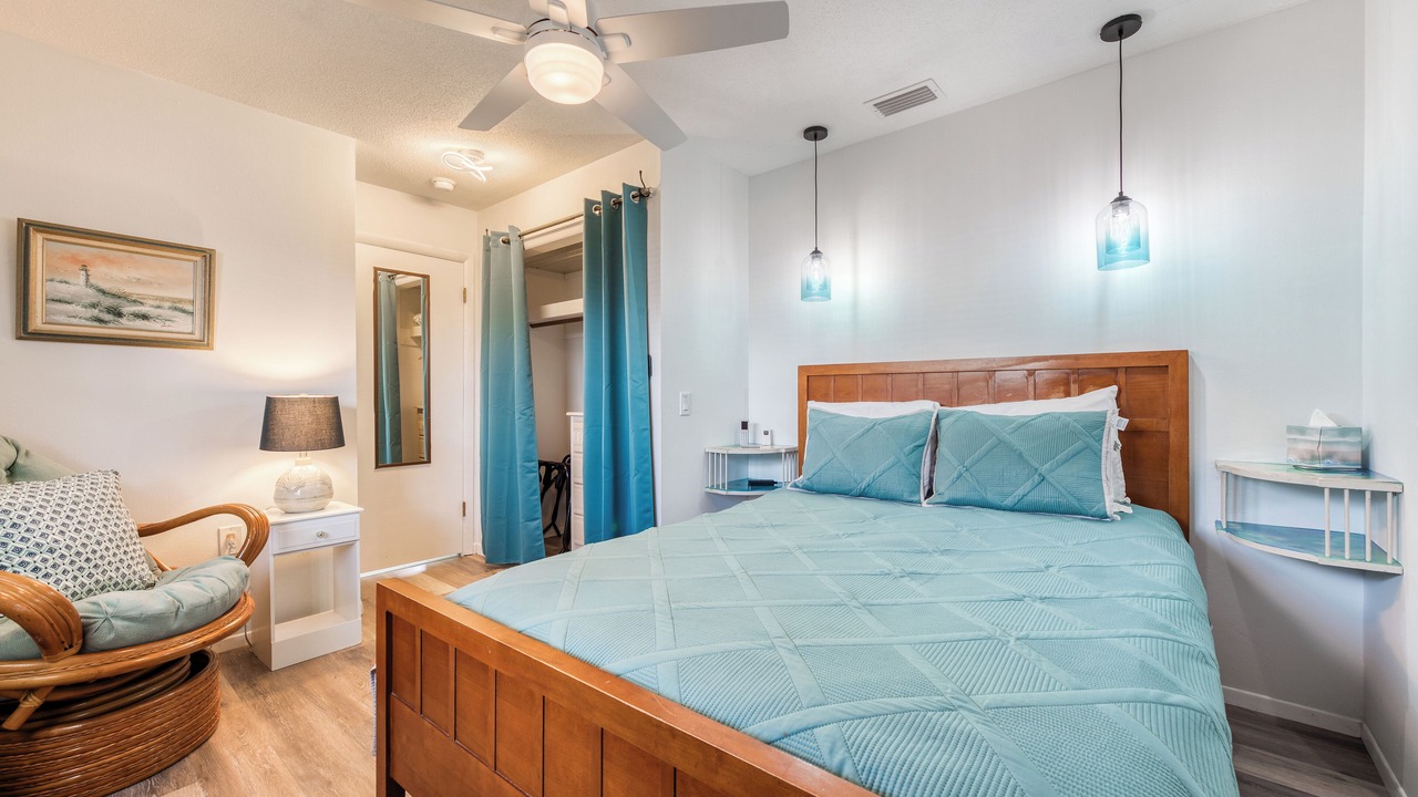 Photo of Bedroom in Cocoa Isles