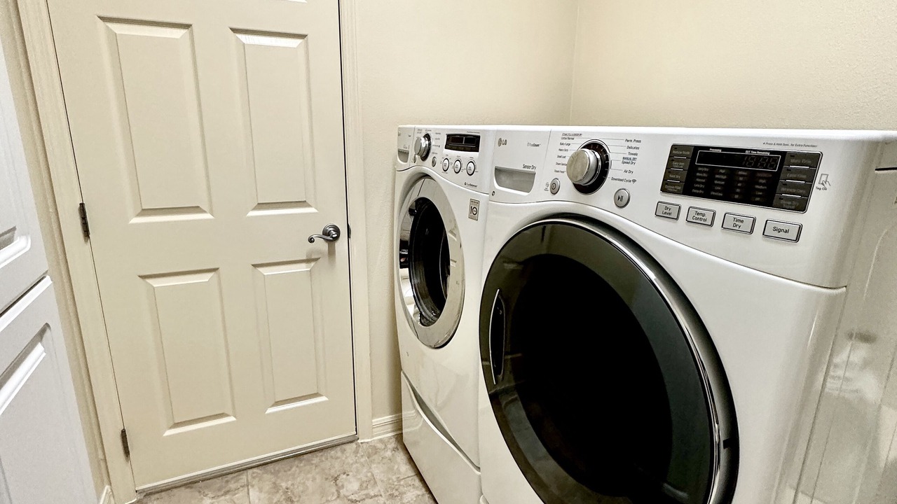 Photo of Bedroom in Collier